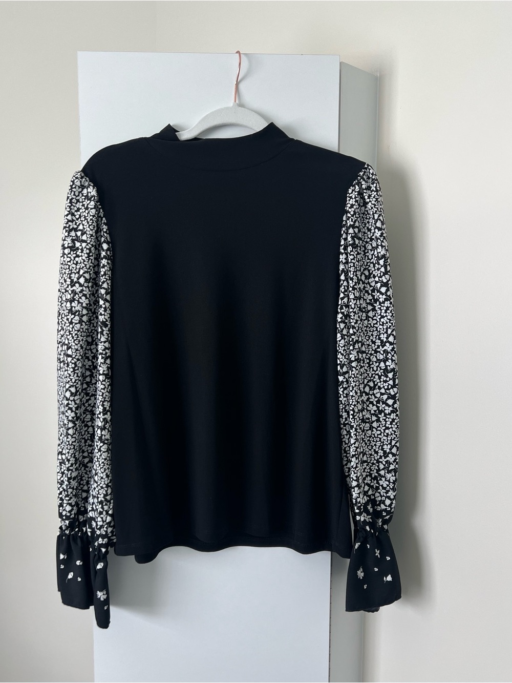 CeCe Black Top with Black & White Printed Long Sleeves